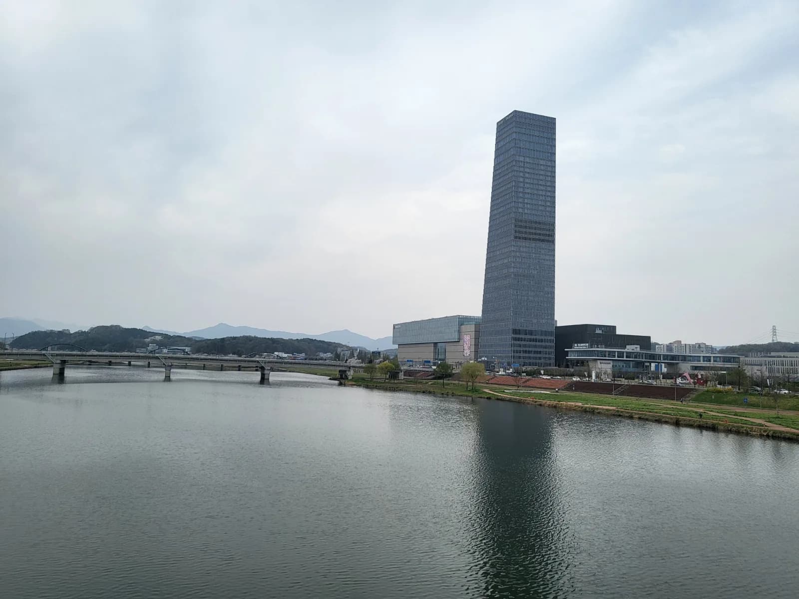 엑스포광장과 엑스포다리 2